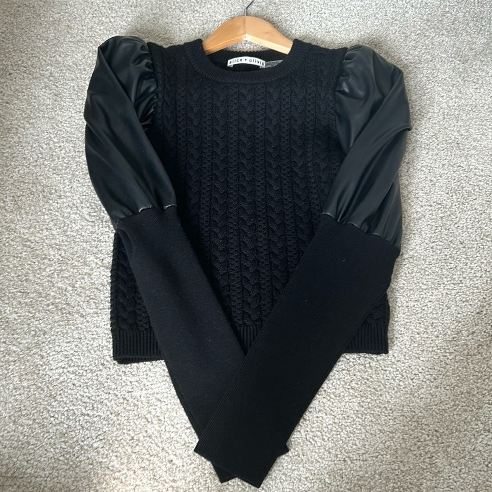 Alice and Olivia sweater - Picture 2 of 12